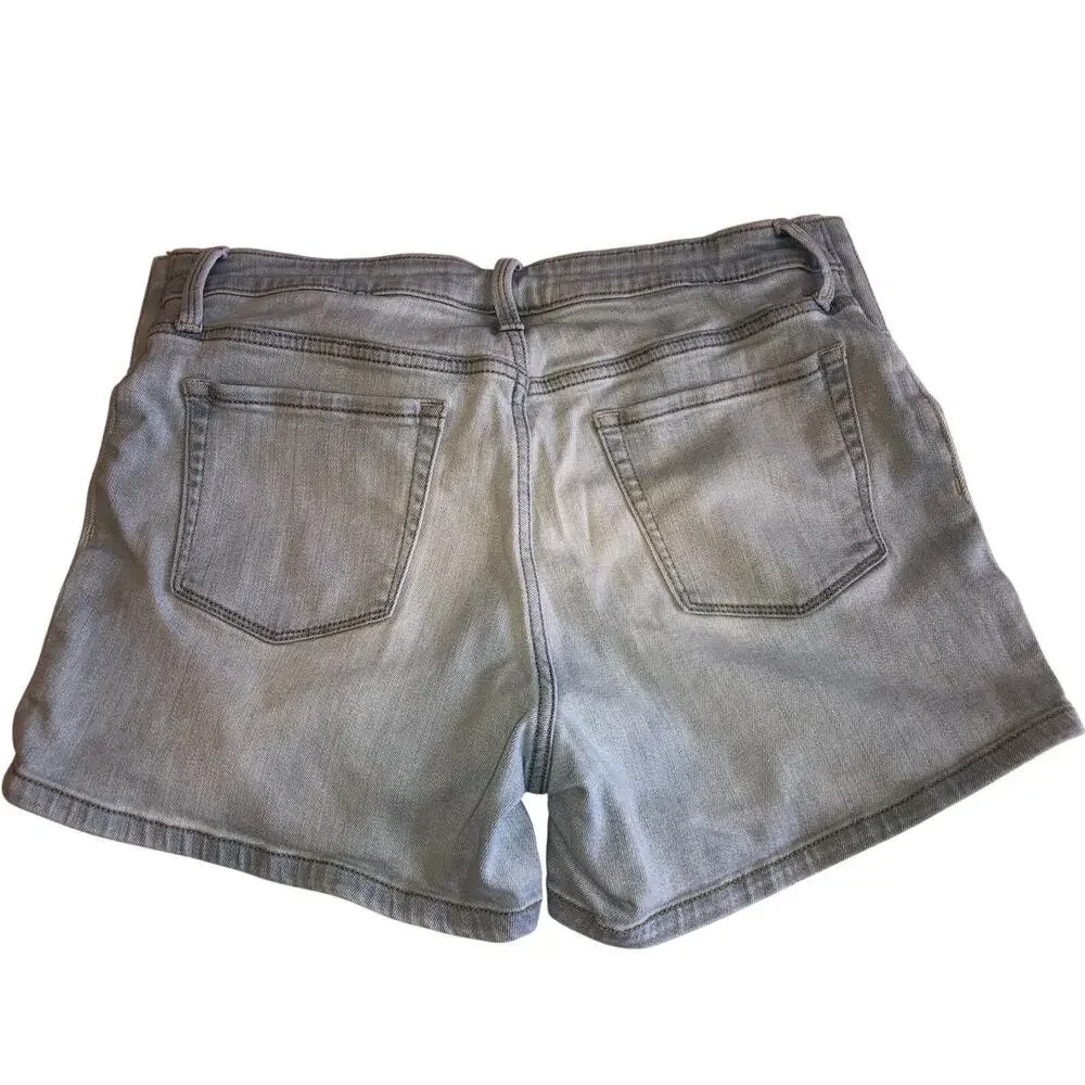 Maternity Jean Shorts Isabel Midi Size 8 Distressed Light Wash Blue Stretch 4